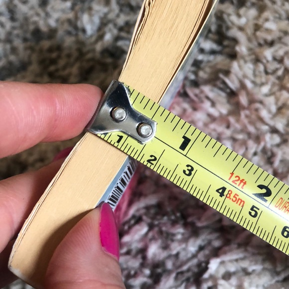 Australian Slang Book - Picture 8 of 10